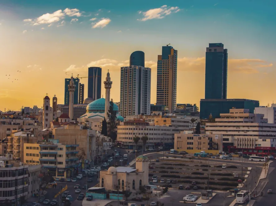 الطائرات بدون طيار (الدرونز) في الأردن الدليل الشامل لاستخدامها وقوانينها — Loyalty Drones, Jordan